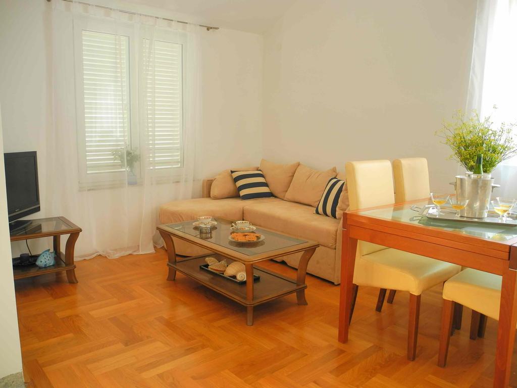 Apartments Antonela Jezera Extérieur photo