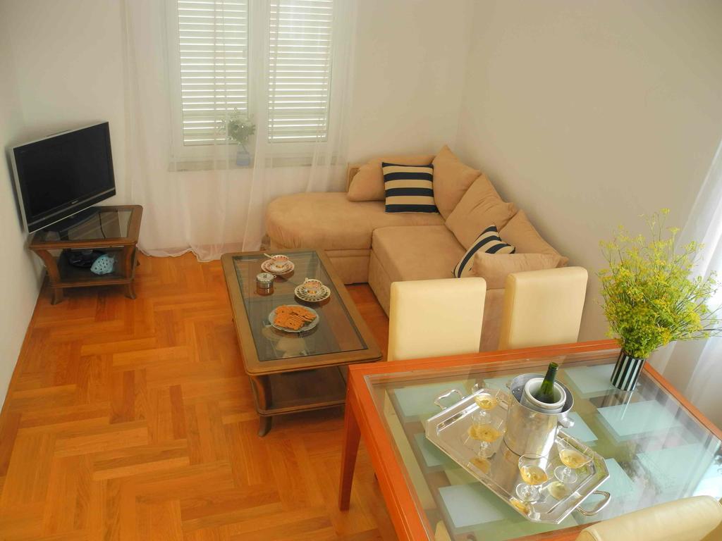Apartments Antonela Jezera Extérieur photo