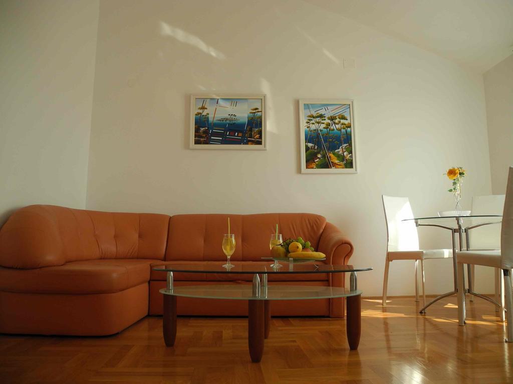 Apartments Antonela Jezera Extérieur photo